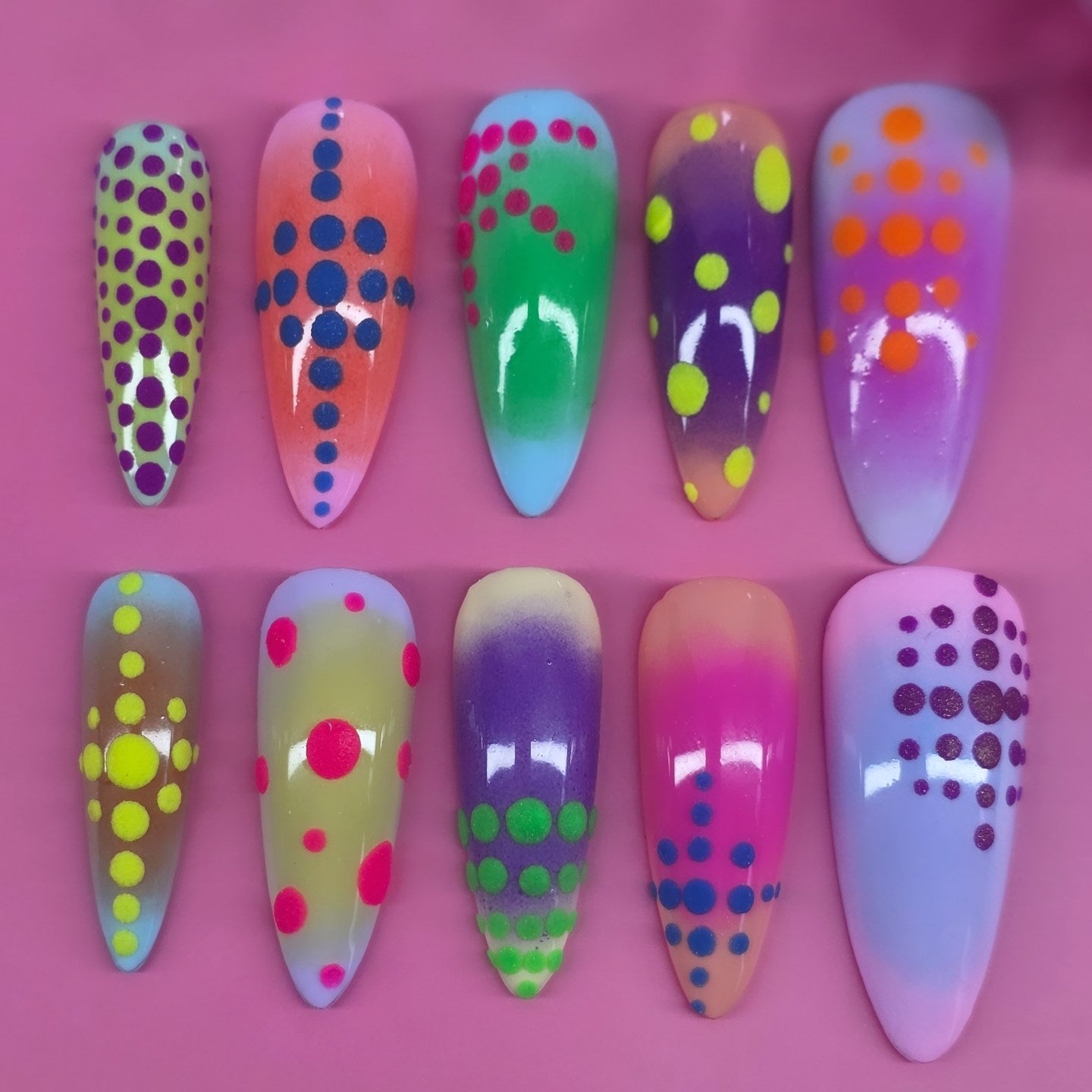 Electric Candy Dots🟢🔵🟠
