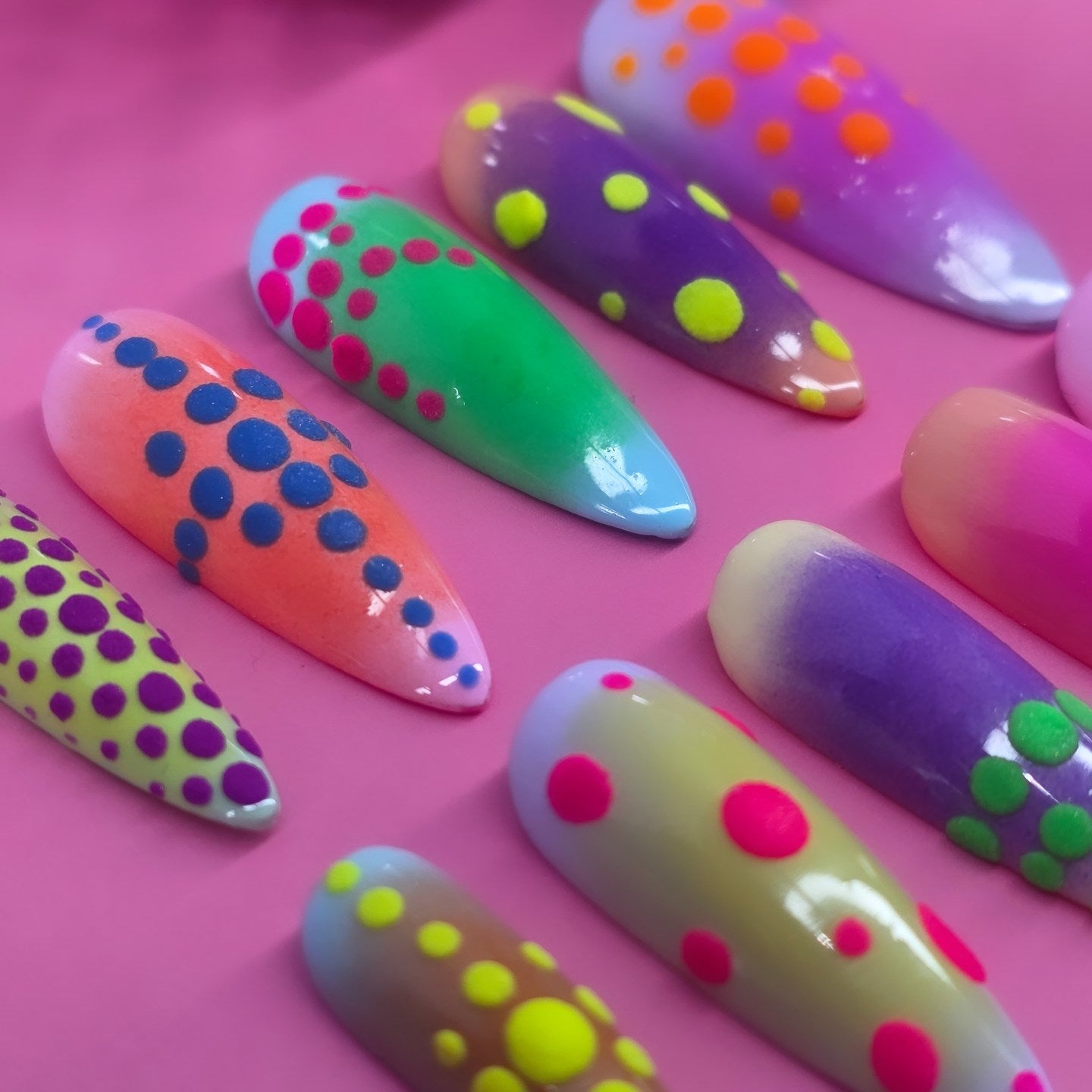 Electric Candy Dots🟢🔵🟠
