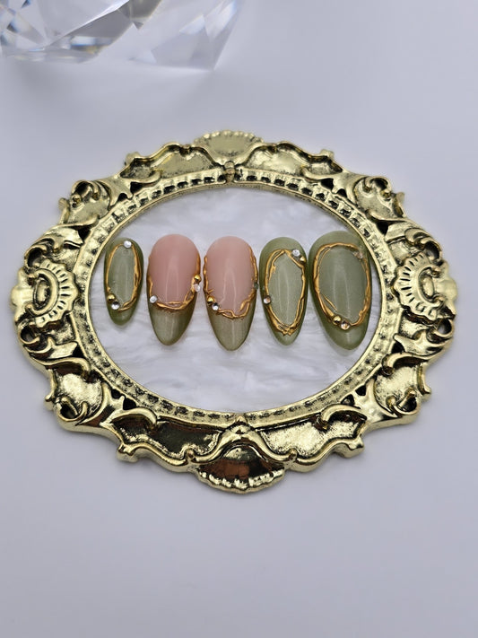 Vintage Heirloom